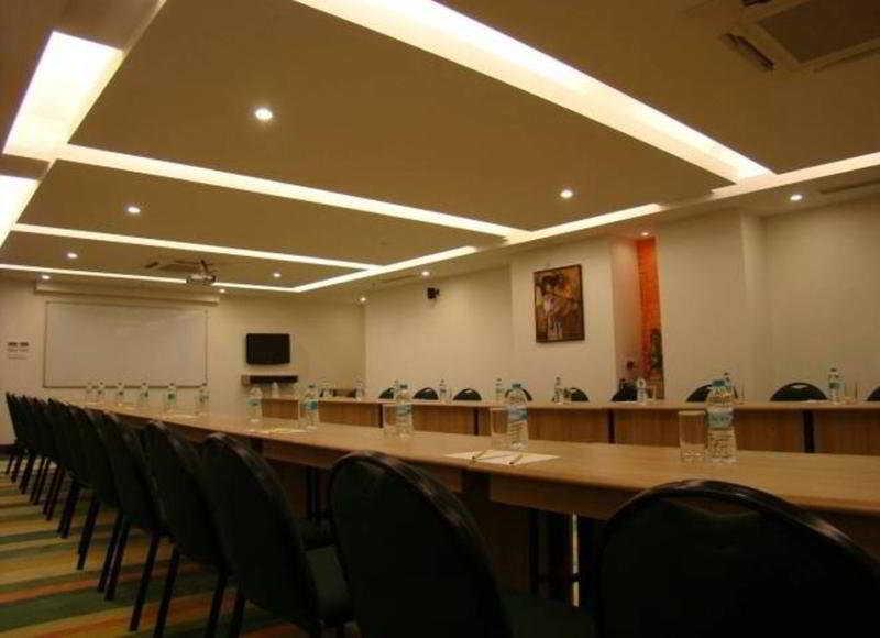 Lemon Tree Hotel Chennai Zewnętrze zdjęcie