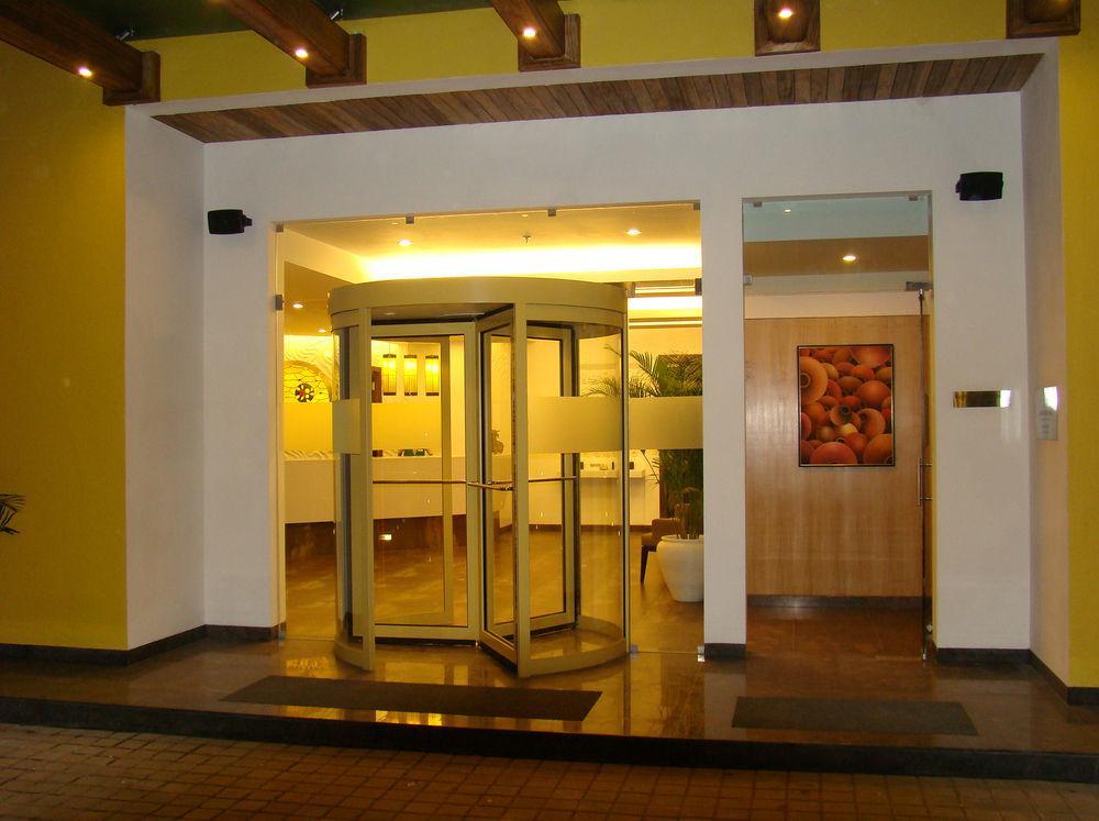 Lemon Tree Hotel Chennai Zewnętrze zdjęcie