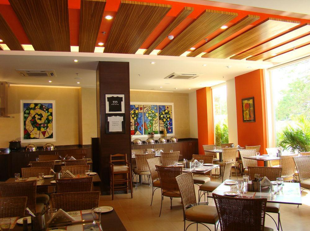 Lemon Tree Hotel Chennai Zewnętrze zdjęcie